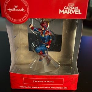 Hallmark Captain Marvel Ornament Christmas 2019 Holiday Fandom Collectible
